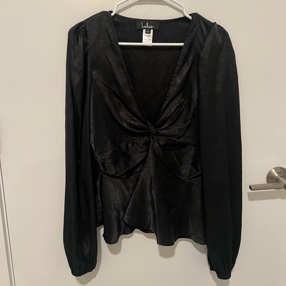 Lulu’s Black Satin Long Sleeve Top